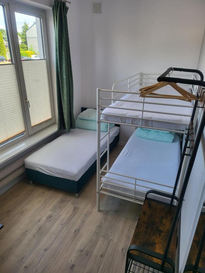 Rooms4Rest Wiertnicza - Private Rooms For Tourists - Atr Consulting Sp, Z O,O, Warsawa Bagian luar foto