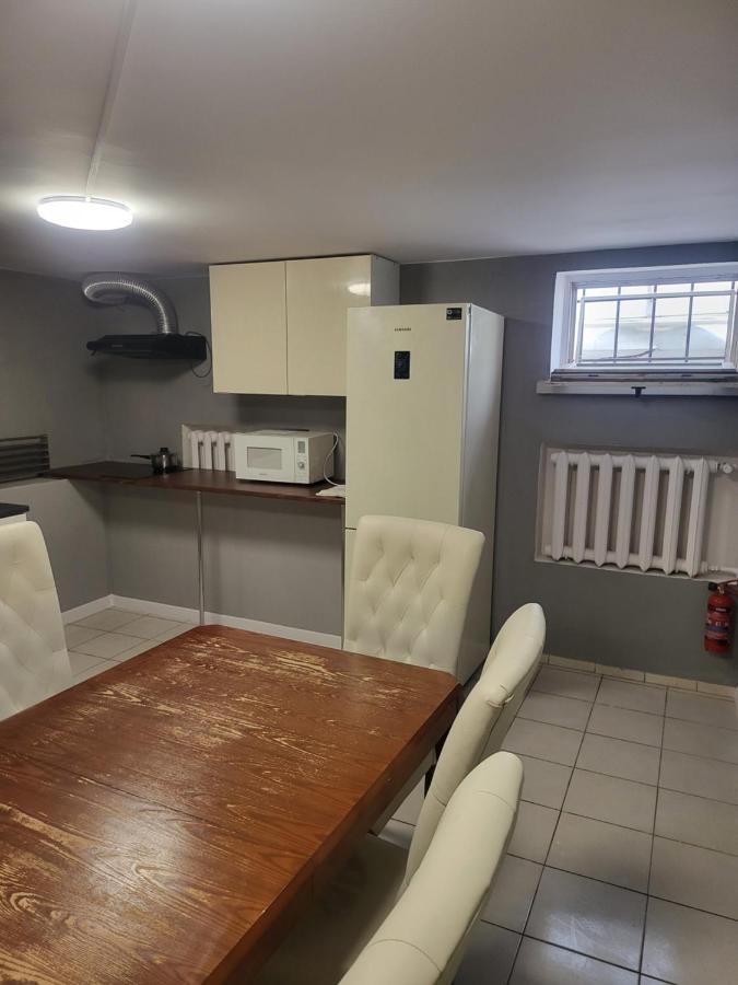 Rooms4Rest Wiertnicza - Private Rooms For Tourists - Atr Consulting Sp, Z O,O, Warsawa Bagian luar foto