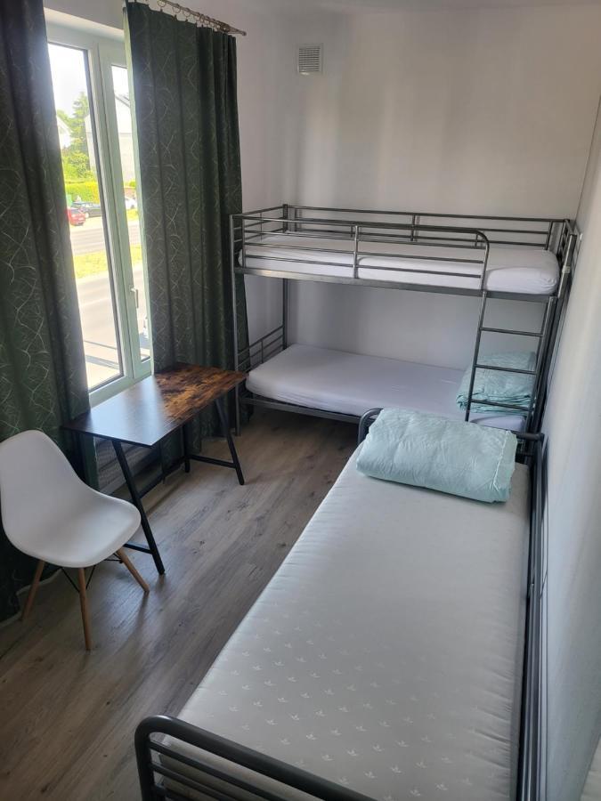 Rooms4Rest Wiertnicza - Private Rooms For Tourists - Atr Consulting Sp, Z O,O, Warsawa Bagian luar foto