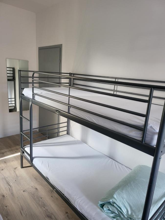 Rooms4Rest Wiertnicza - Private Rooms For Tourists - Atr Consulting Sp, Z O,O, Warsawa Bagian luar foto