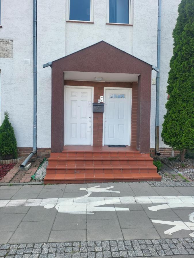 Rooms4Rest Wiertnicza - Private Rooms For Tourists - Atr Consulting Sp, Z O,O, Warsawa Bagian luar foto