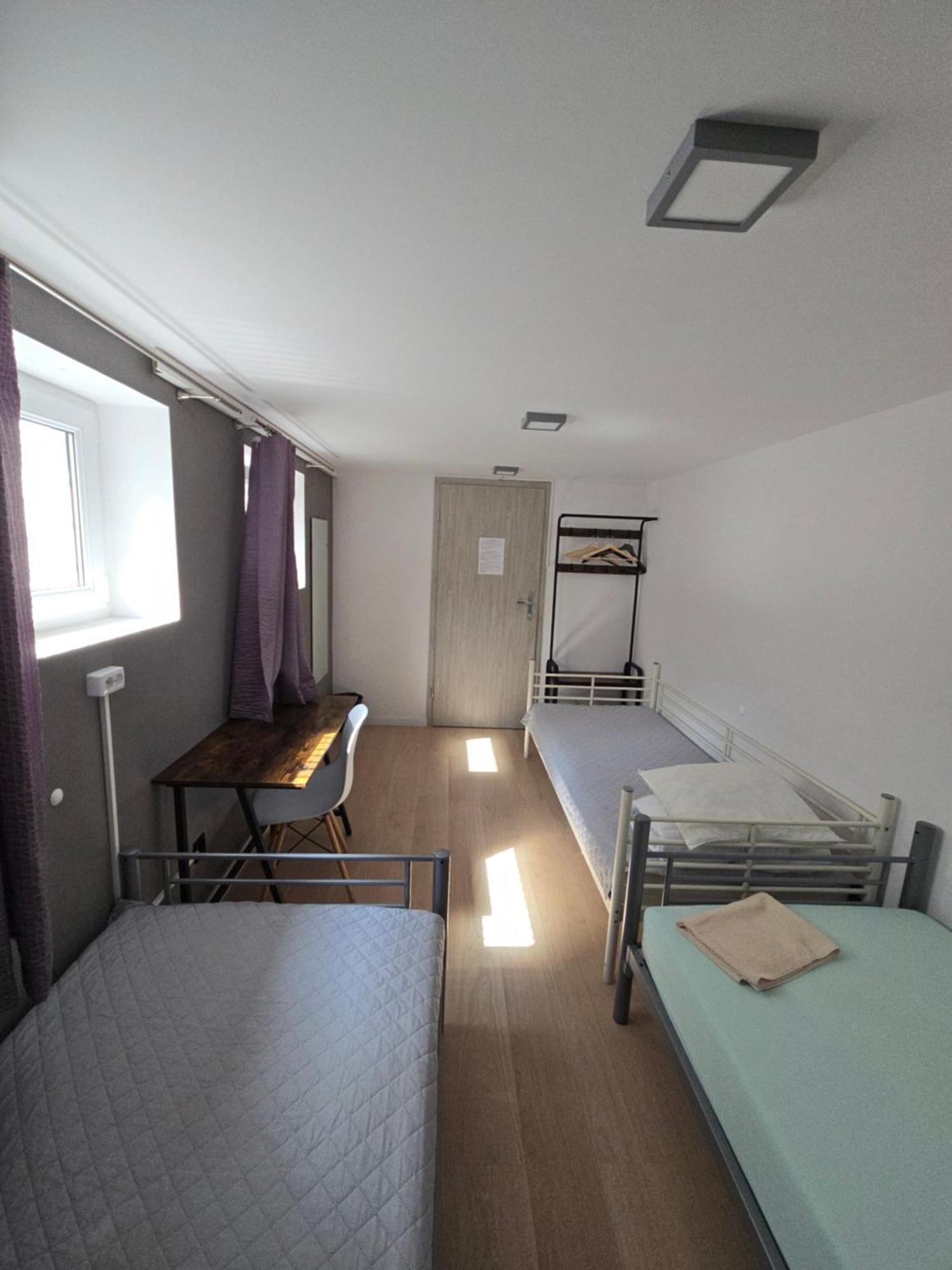 Rooms4Rest Wiertnicza - Private Rooms For Tourists - Atr Consulting Sp, Z O,O, Warsawa Bagian luar foto